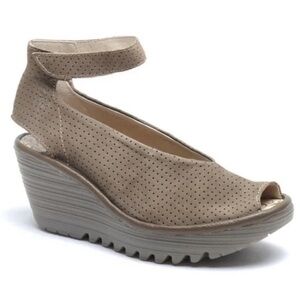 FLY London Yala Perforated Wedge Sandal Khaki Suede Size 40‎ EU/9 US